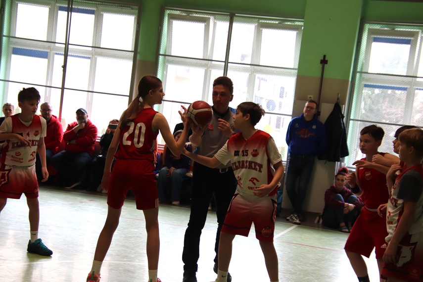 Elbasket: trzy dni emocji pod koszem zdjęcie nr 345434