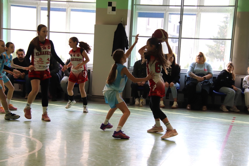Elbasket: trzy dni emocji pod koszem zdjęcie nr 345503