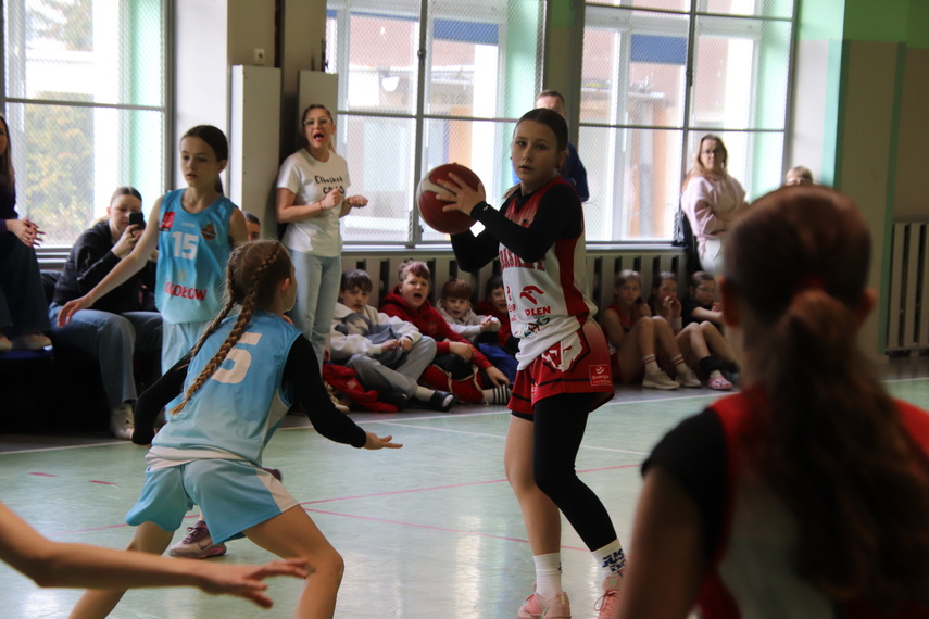 Elbasket: trzy dni emocji pod koszem zdjęcie nr 345508