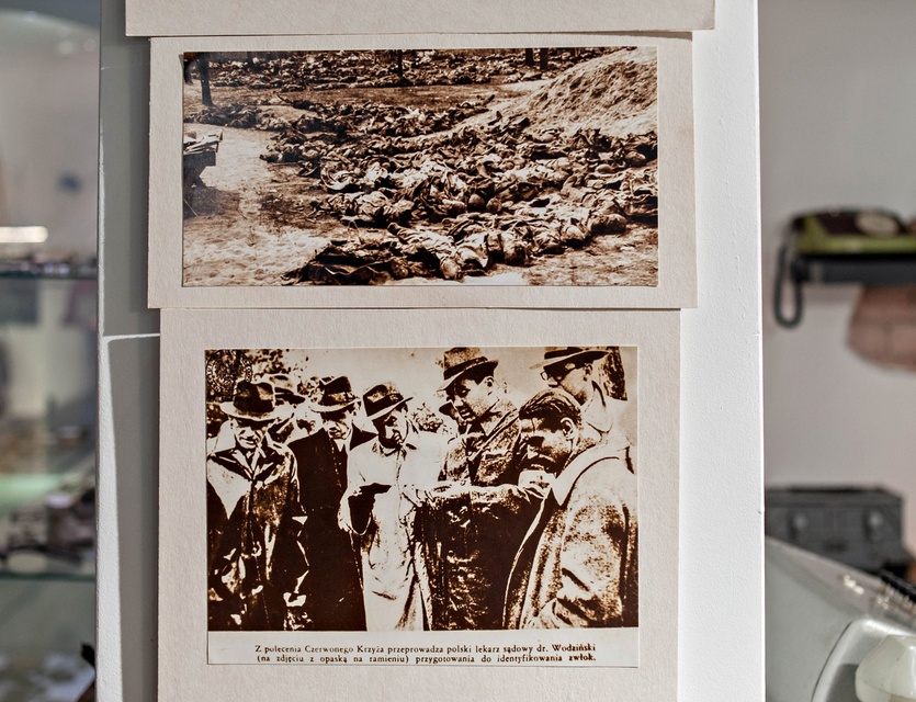 To się ogląda Katyńska wystawa w Kaponierze
