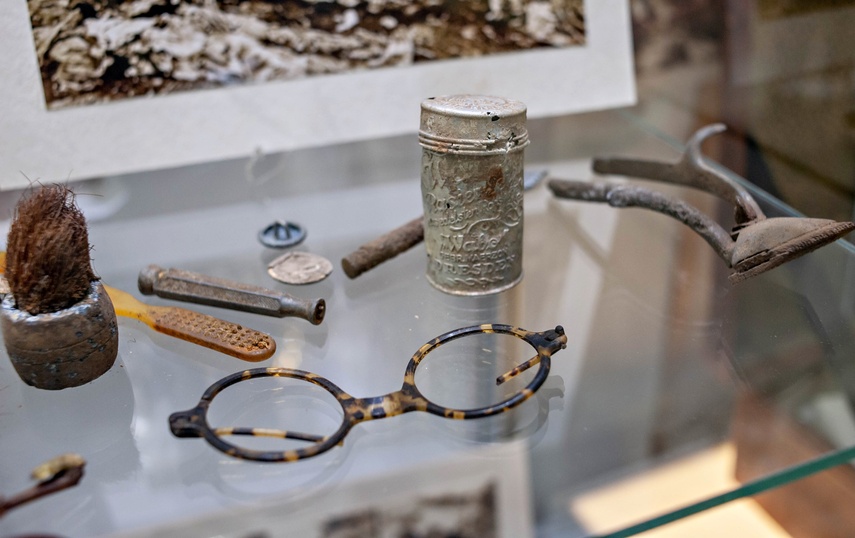 Katyńska wystawa w Kaponierze zdjęcie nr 345983