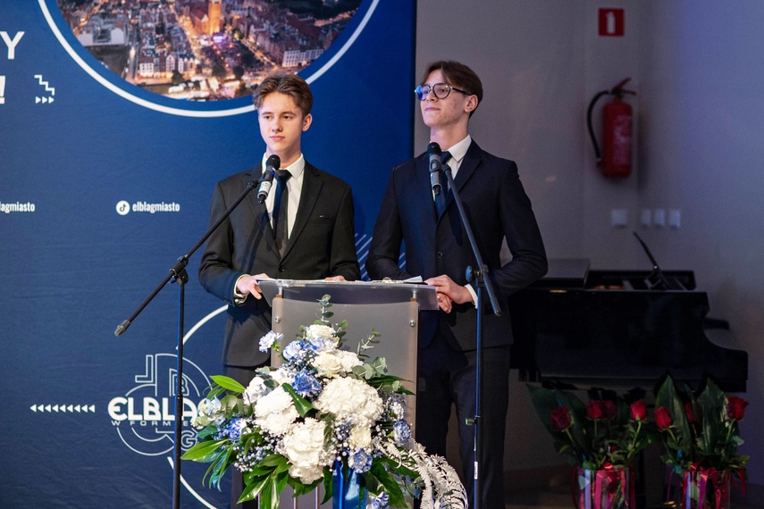 Warto pomagać zdjęcie nr 346042