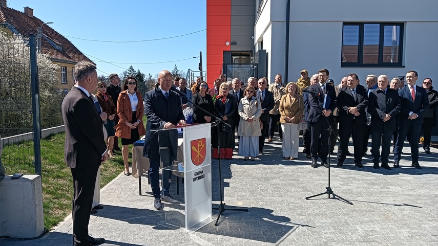 Urzędowe otwarcie z pompą  zdjęcie nr 346276