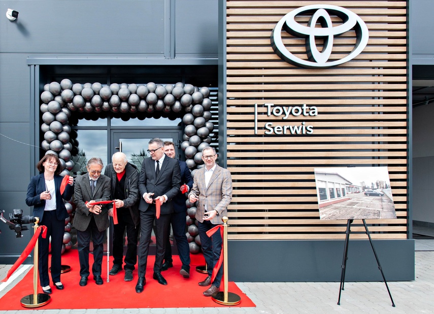 Blacharnio-lakiernia Toyota Knedler w Elblągu już otwarta zdjęcie nr 347021