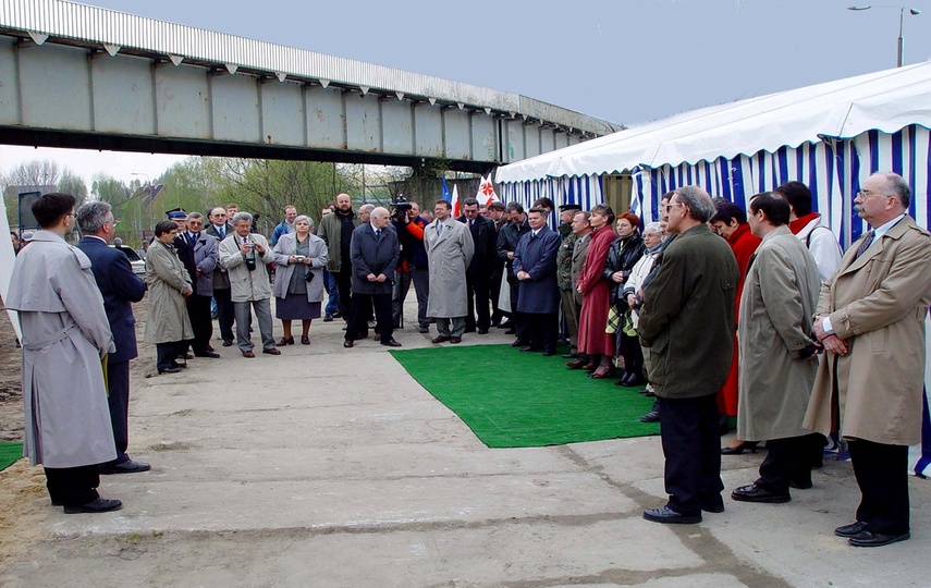 Trasą ku świetlanej przyszłości zdjęcie nr 347288