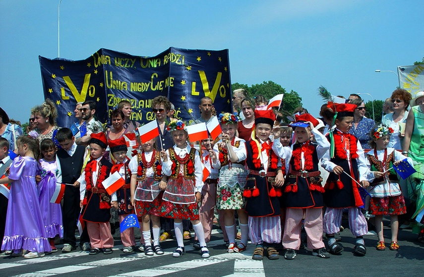 Trasą ku świetlanej przyszłości zdjęcie nr 347307