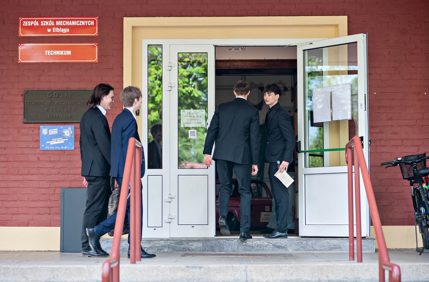 Maturzyści do piór! zdjęcie nr 347320