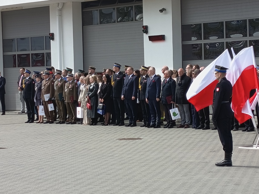 Świętowanie z nową halą do obrony cywilnej zdjęcie nr 347405
