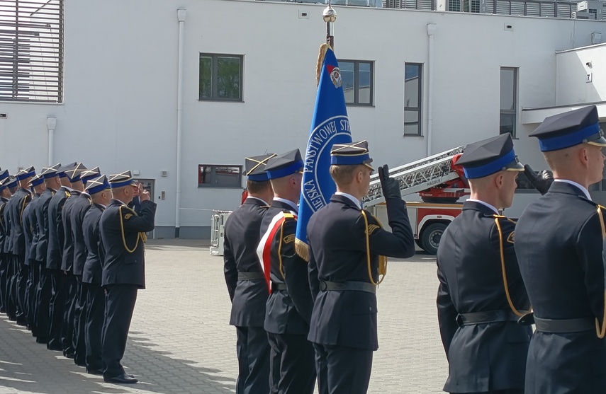Świętowanie z nową halą do obrony cywilnej zdjęcie nr 347447