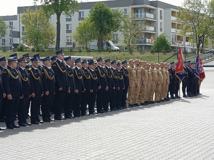 Świętowanie z nową halą do obrony cywilnej zdjęcie nr 347417