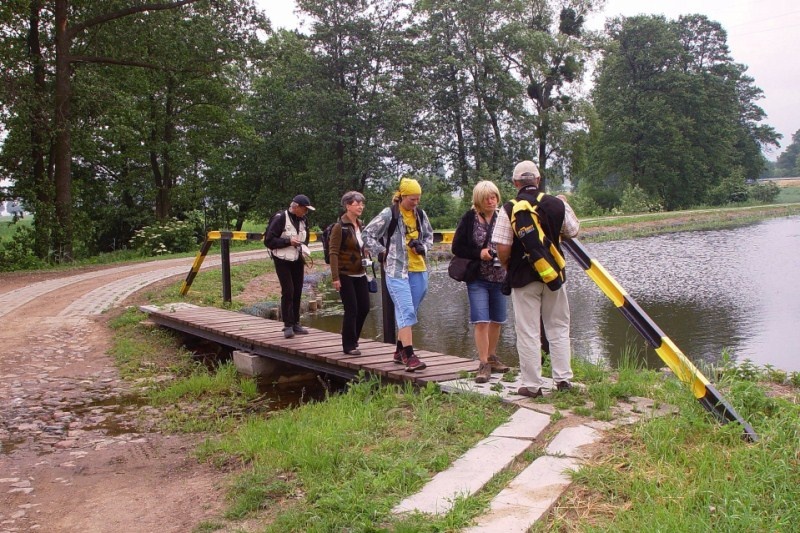 Wycieczka nad kanał (w obiektywie Henryka Myślińskiego) zdjęcie nr 347465