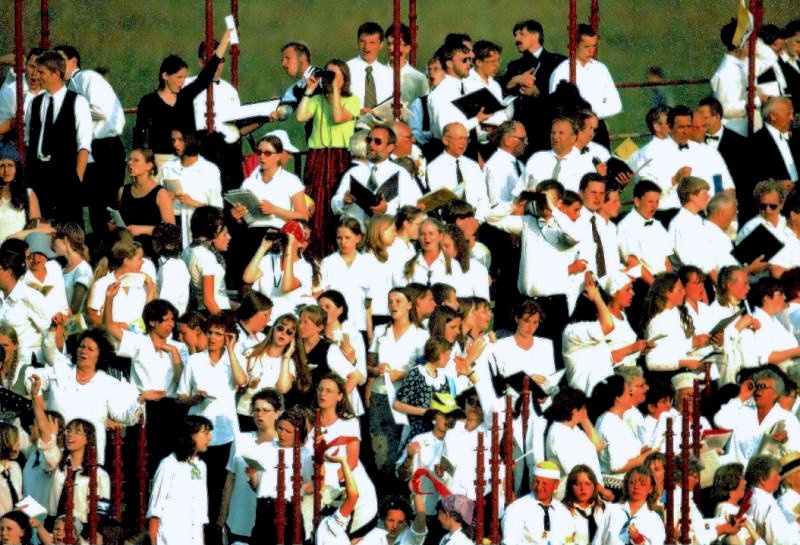 Papież na lotnisku (w obiektywie Henryka Myślińskiego) zdjęcie nr 347588