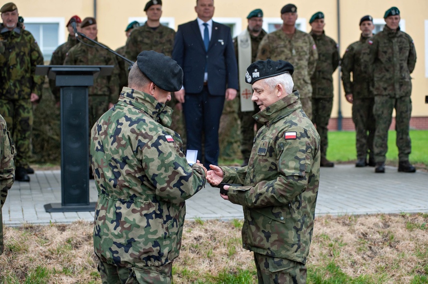 Wielonarodowa dywizja z nowym dowódcą zdjęcie nr 347833