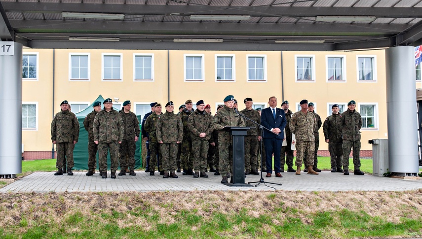 Wielonarodowa dywizja z nowym dowódcą zdjęcie nr 347837