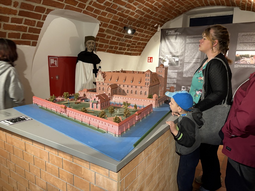 Od wikingów po mapping, czyli Noc Muzeów po elbląsku zdjęcie nr 347903