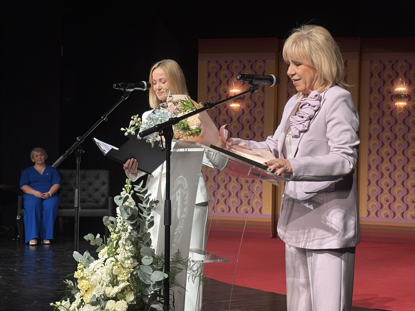 „Zawód pielęgniarki i położnej przeszedł długą drogę przeobrażeń” zdjęcie nr 347954