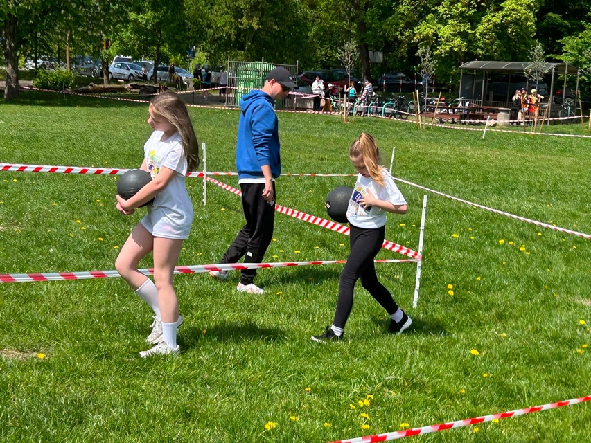 Rodzinnie, sportowo i z misją zdjęcie nr 347973