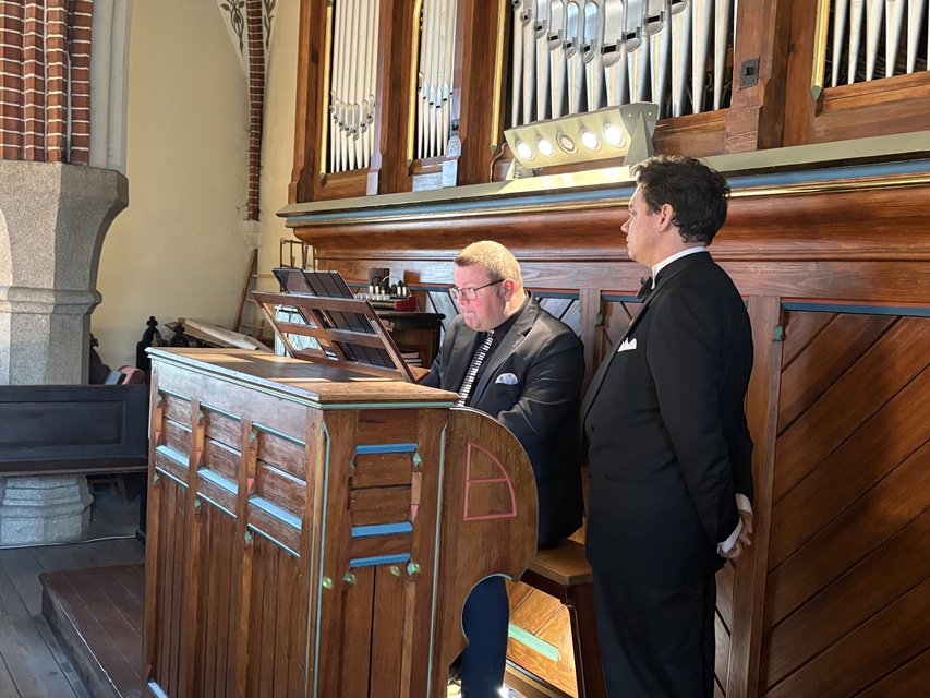 Organowa muzyka przynosi natchnienie zdjęcie nr 348107