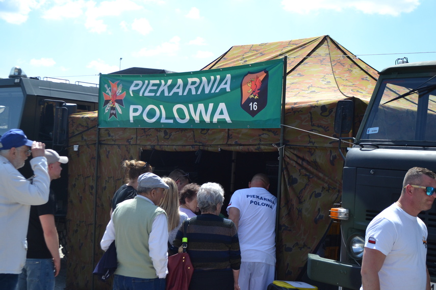 Wojskowe święto w elbląskim porcie zdjęcie nr 348798