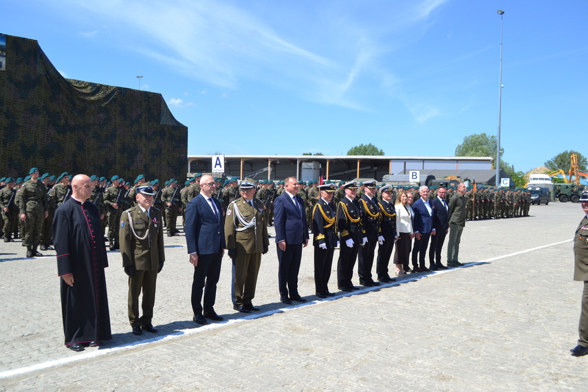 Wojskowe święto w elbląskim porcie zdjęcie nr 348764