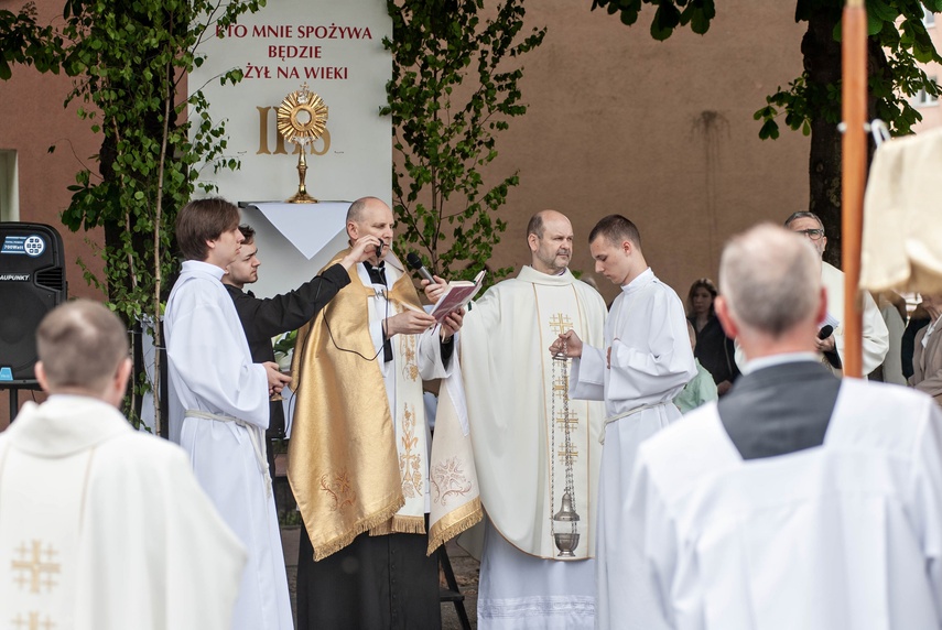Dziś Boże Ciało. zdjęcie nr 348825