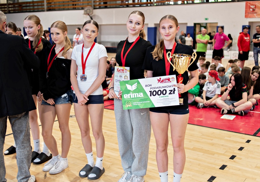 Elbląg ponownie stolicą szkolnego unihokeja zdjęcie nr 349115
