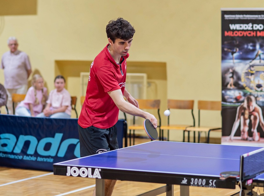 Jakub Dyjas zachęcał do tenisa stołowego zdjęcie nr 350013