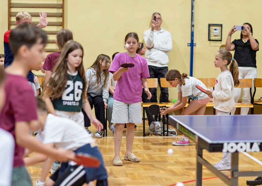 Jakub Dyjas zachęcał do tenisa stołowego zdjęcie nr 350008