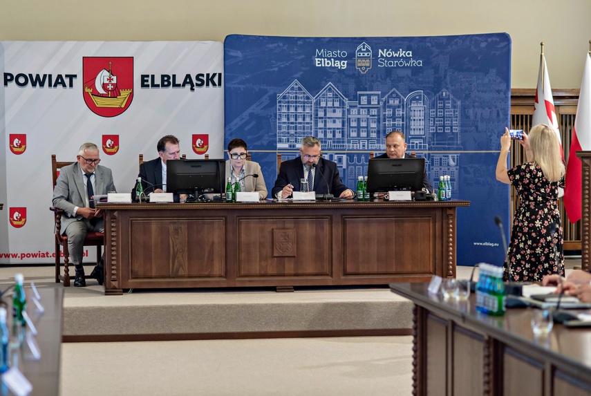 Warszawa przyjechała w teren. Posłowie na Żuławach zdjęcie nr 350333