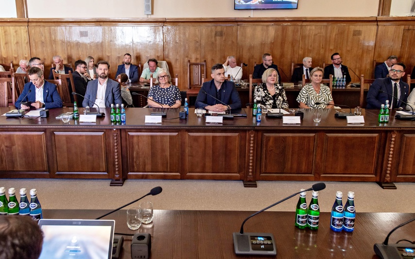Warszawa przyjechała w teren. Posłowie na Żuławach zdjęcie nr 350343