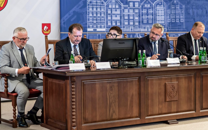 Warszawa przyjechała w teren. Posłowie na Żuławach zdjęcie nr 350334