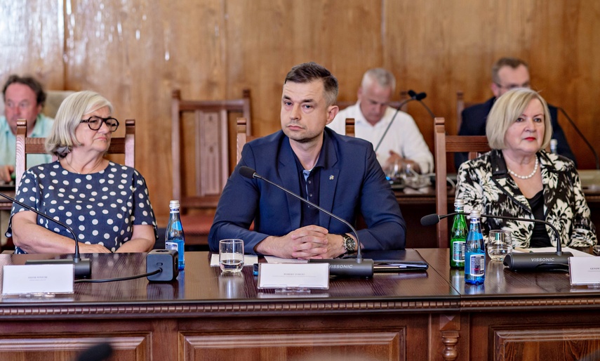 Warszawa przyjechała w teren. Posłowie na Żuławach zdjęcie nr 350340