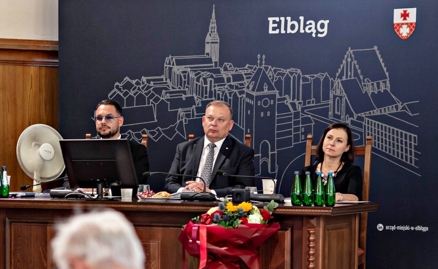 Prezydent z wotum zaufania  i absolutorium zdjęcie nr 350463