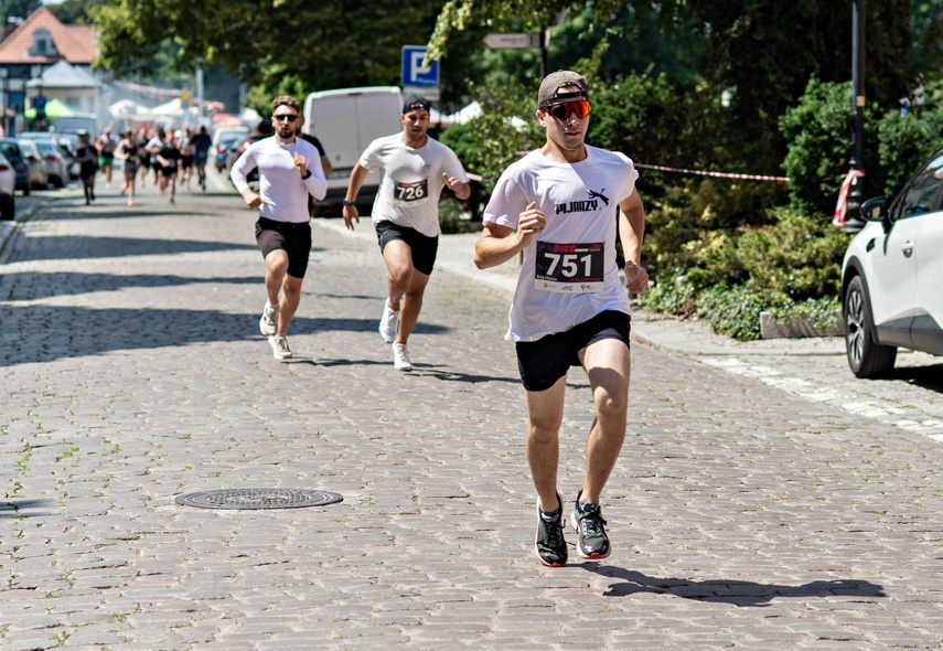 Gorący bieg rocznicowy na Starym Mieście zdjęcie nr 350809
