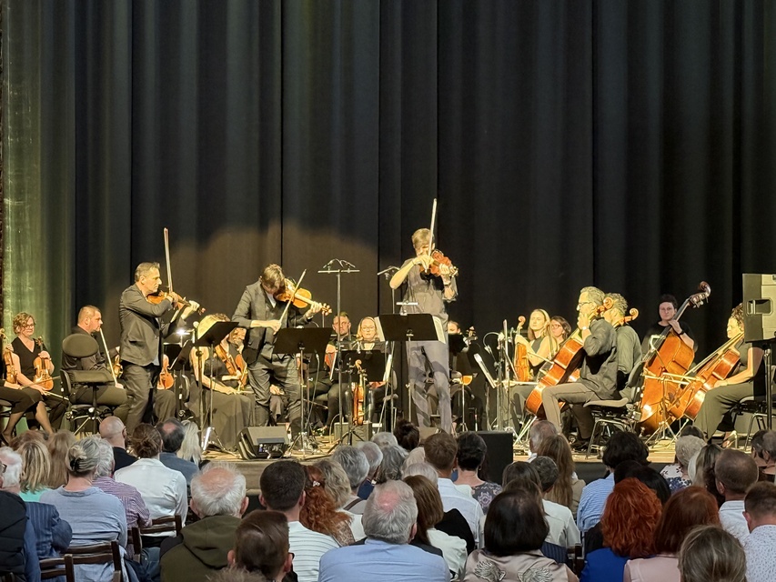 Owacje na stojąco podczas inauguracji V edycji Elbląg Music Masterclass zdjęcie nr 351134