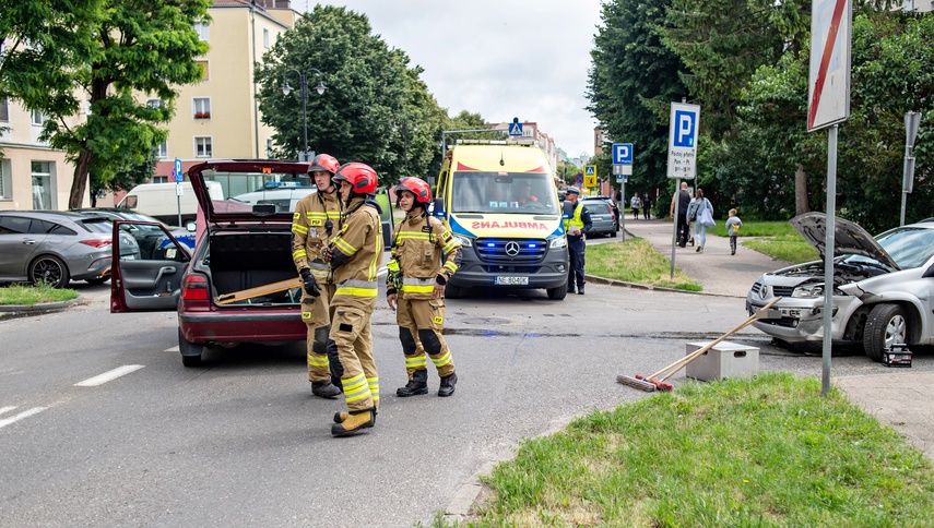 Zderzenie na Giermków zdjęcie nr 351297