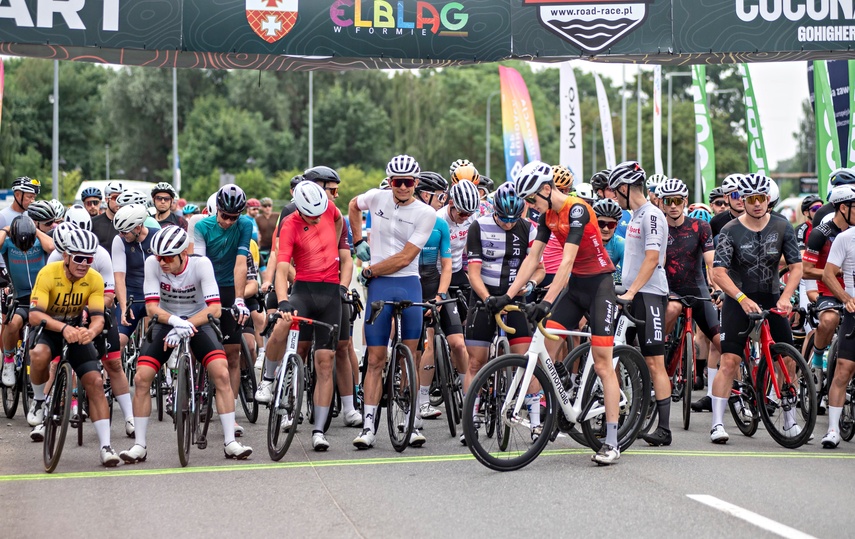 Ścigali się na szosie i rolkach. Road Race w Elblągu zdjęcie nr 351456