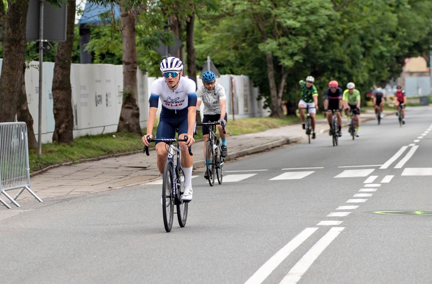Ścigali się na szosie i rolkach. Road Race w Elblągu zdjęcie nr 351450