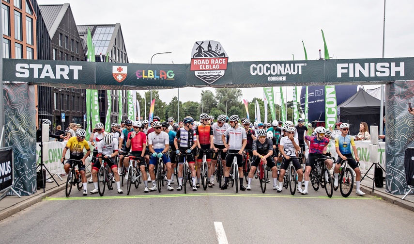 Ścigali się na szosie i rolkach. Road Race w Elblągu zdjęcie nr 351457