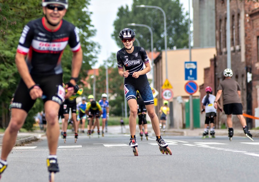 Ścigali się na szosie i rolkach. Road Race w Elblągu zdjęcie nr 351565