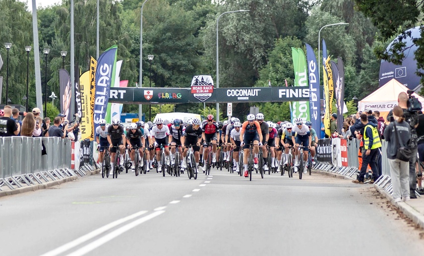 Ścigali się na szosie i rolkach. Road Race w Elblągu zdjęcie nr 351464