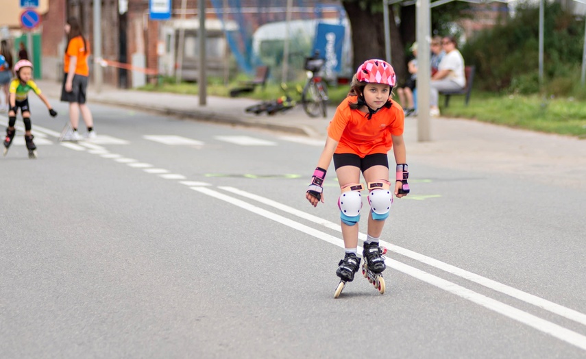 Ścigali się na szosie i rolkach. Road Race w Elblągu zdjęcie nr 351603
