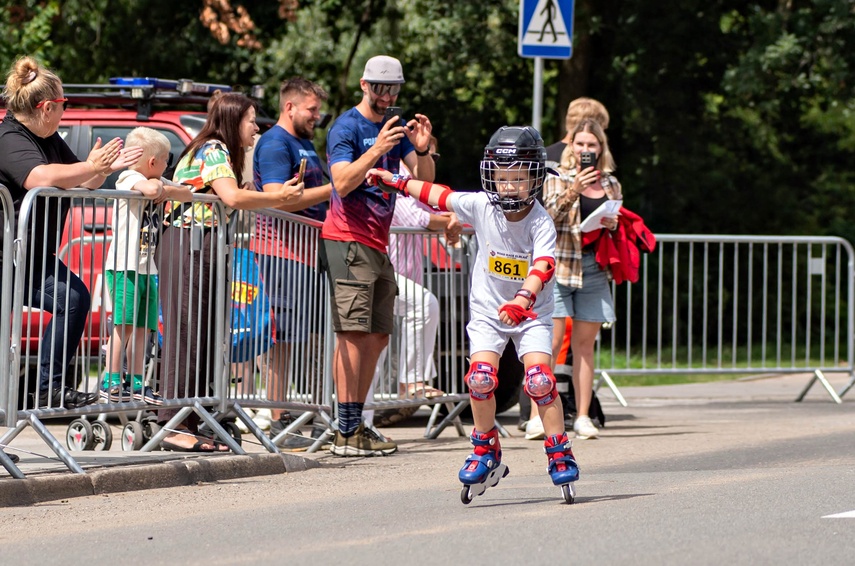 Ścigali się na szosie i rolkach. Road Race w Elblągu zdjęcie nr 351588