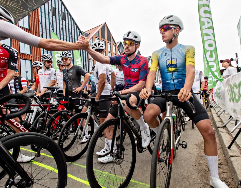Ścigali się na szosie i rolkach. Road Race w Elblągu zdjęcie nr 351462