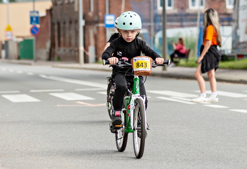 Ścigali się na szosie i rolkach. Road Race w Elblągu zdjęcie nr 351538
