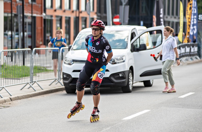 Ścigali się na szosie i rolkach. Road Race w Elblągu zdjęcie nr 351555