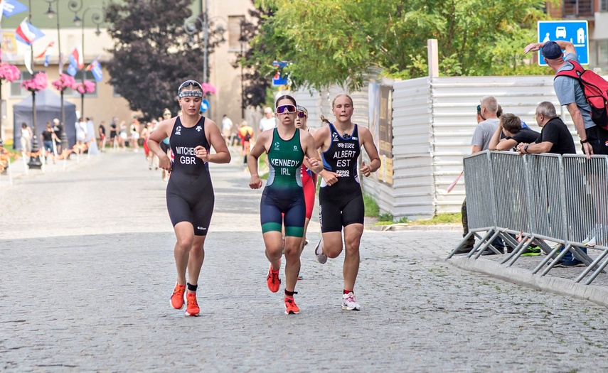 Triathlonowe Mistrzostwa Europy w Elblągu wystartowały zdjęcie nr 351895