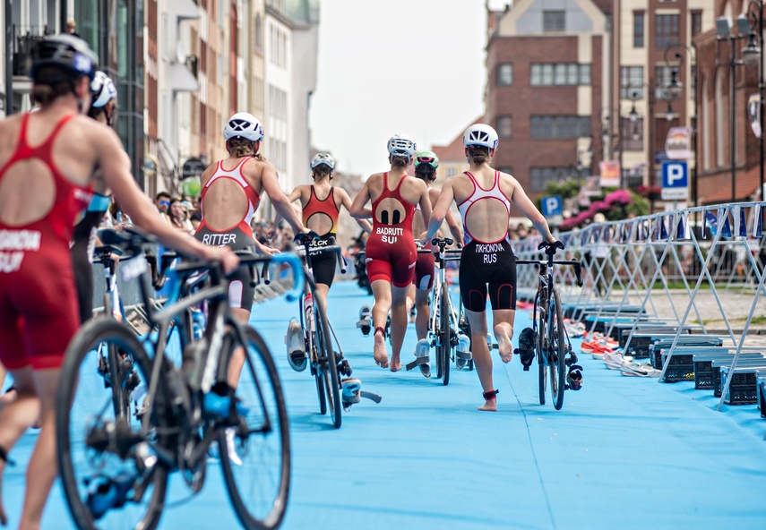 Triathlonowe Mistrzostwa Europy w Elblągu wystartowały zdjęcie nr 351880
