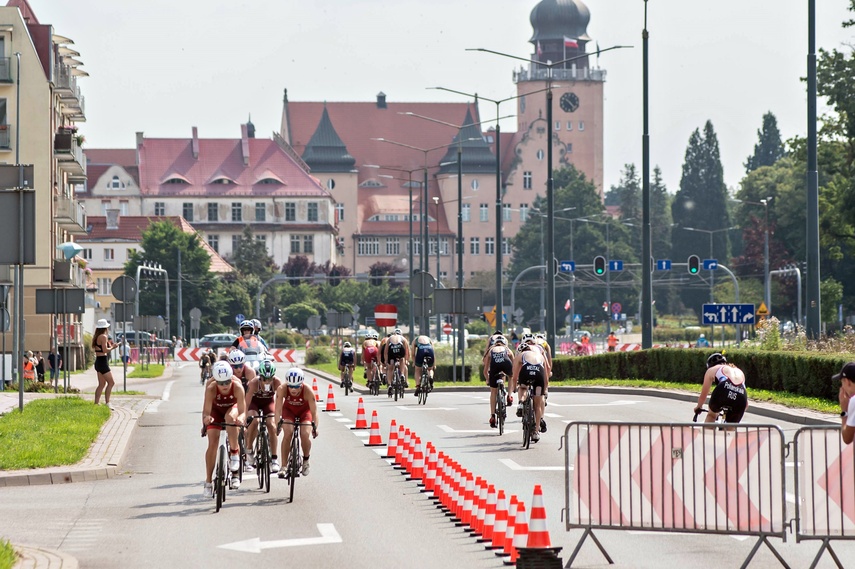 Triathlonowe Mistrzostwa Europy w Elblągu wystartowały zdjęcie nr 351862
