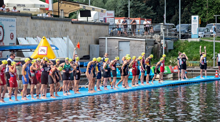 Triathlonowe Mistrzostwa Europy w Elblągu wystartowały zdjęcie nr 351826